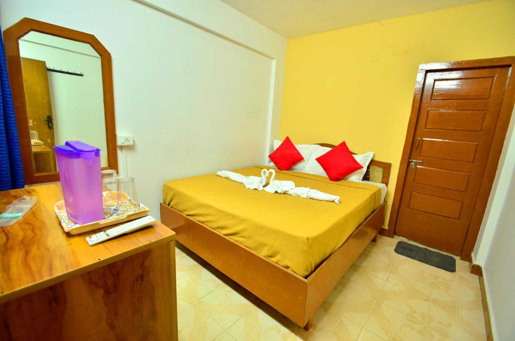 Estay Sk Residency Ооти Екстериор снимка